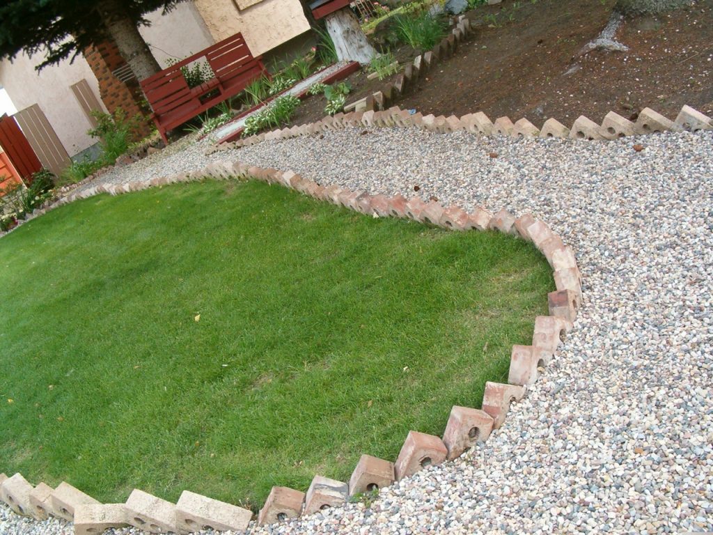 this edging will get full of grass