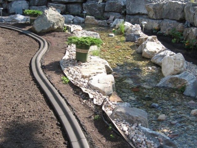 curb along water feature